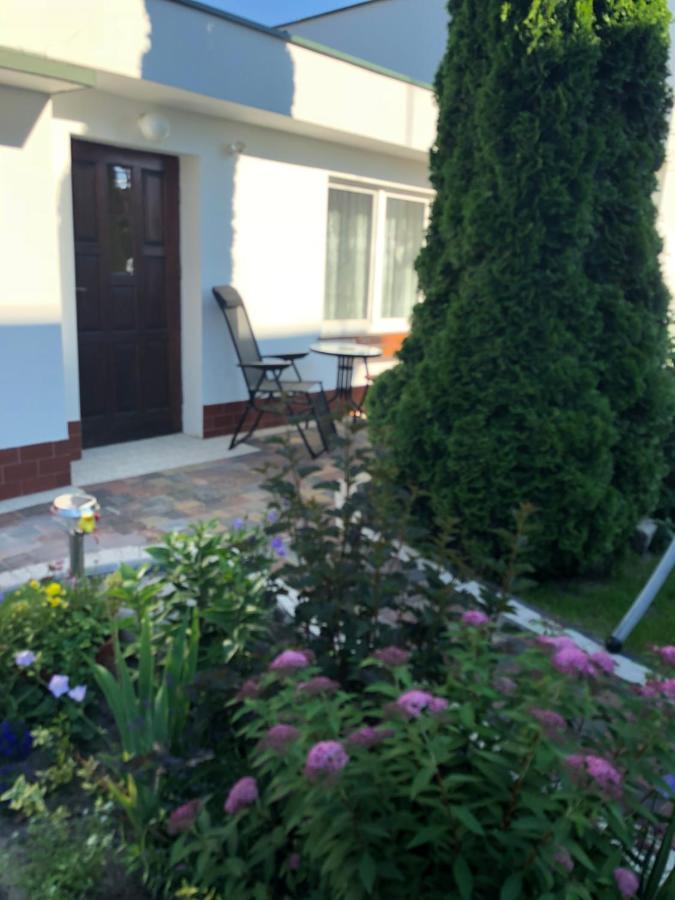 Pensjonat Victoria Hotel Мендзиздрое Екстериор снимка