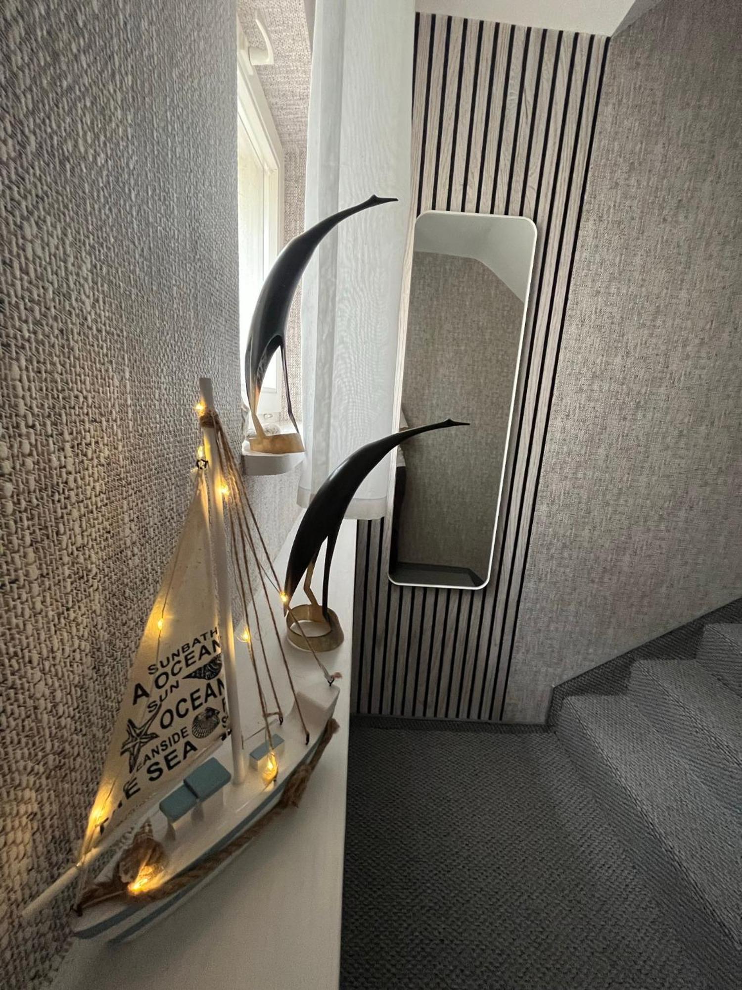 Pensjonat Victoria Hotel Мендзиздрое Екстериор снимка